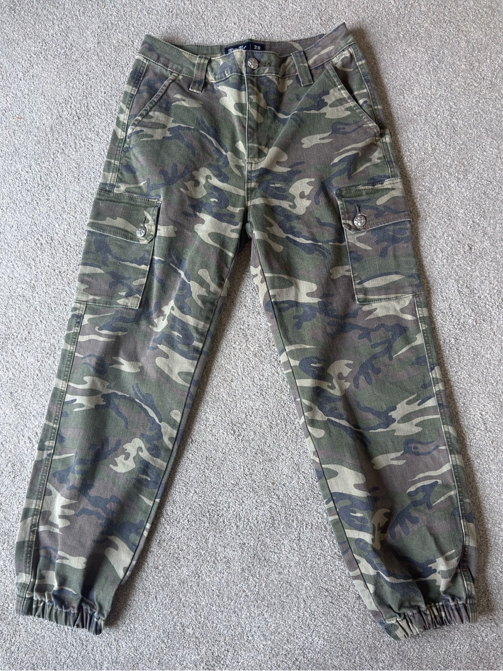 Miss Me High Rise Camo Cargo jogger pants women’s size 28